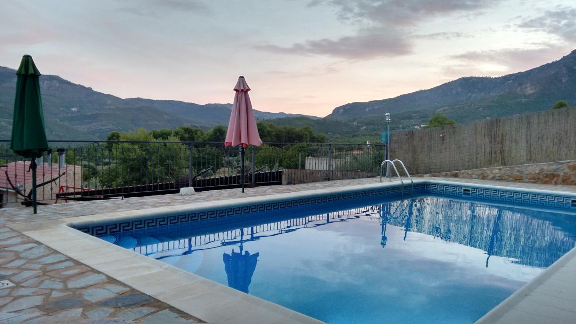 Casas Rurales Cerro Lobo Йесте Екстериор снимка